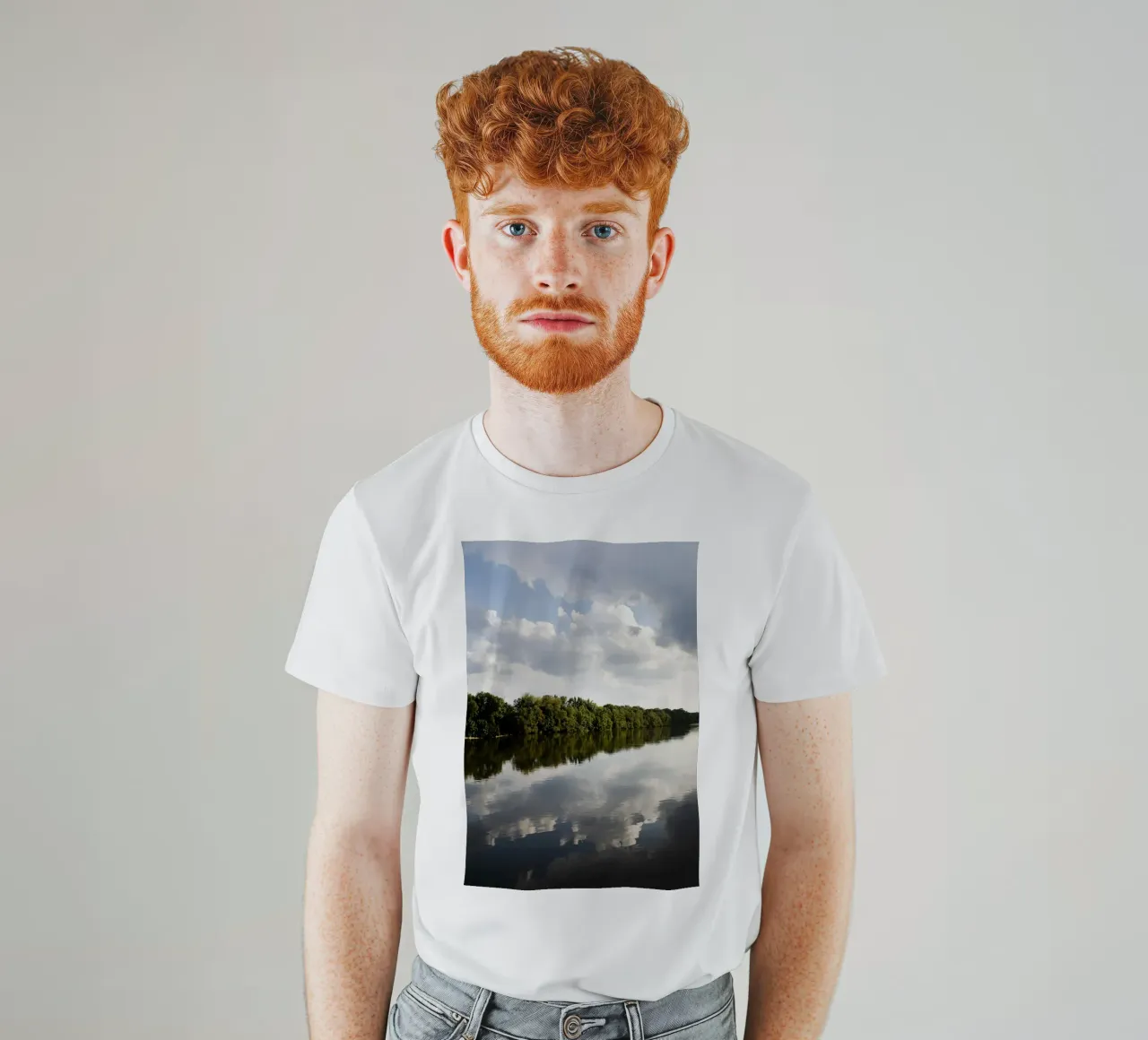 Riflessione sull'Isar t-shirt da Simon Koy