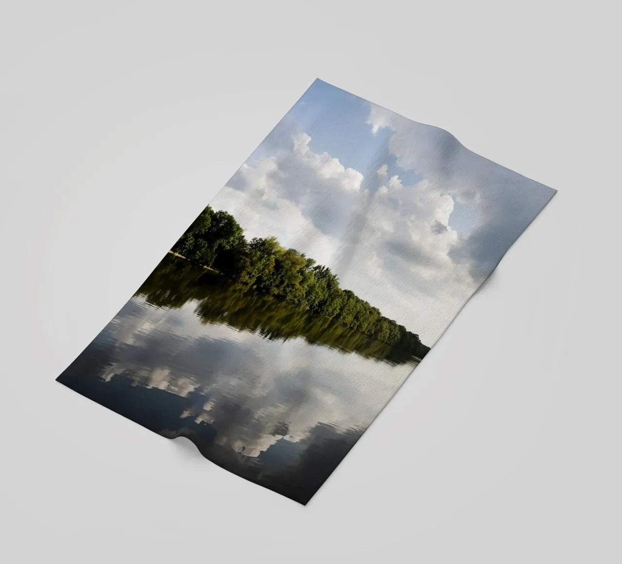 Riflessione sull'Isar telo mare da Simon Koy