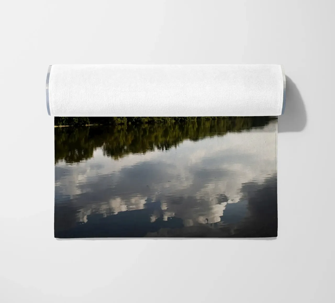 Riflessione sull'Isar telo mare da Simon Koy