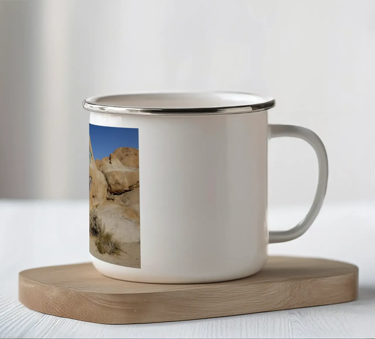 Fan del bacio tazza in smalto da Simon Koy