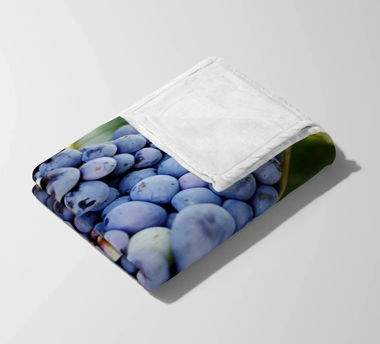 Uva, Provenza coperta in pile da Simon Koy