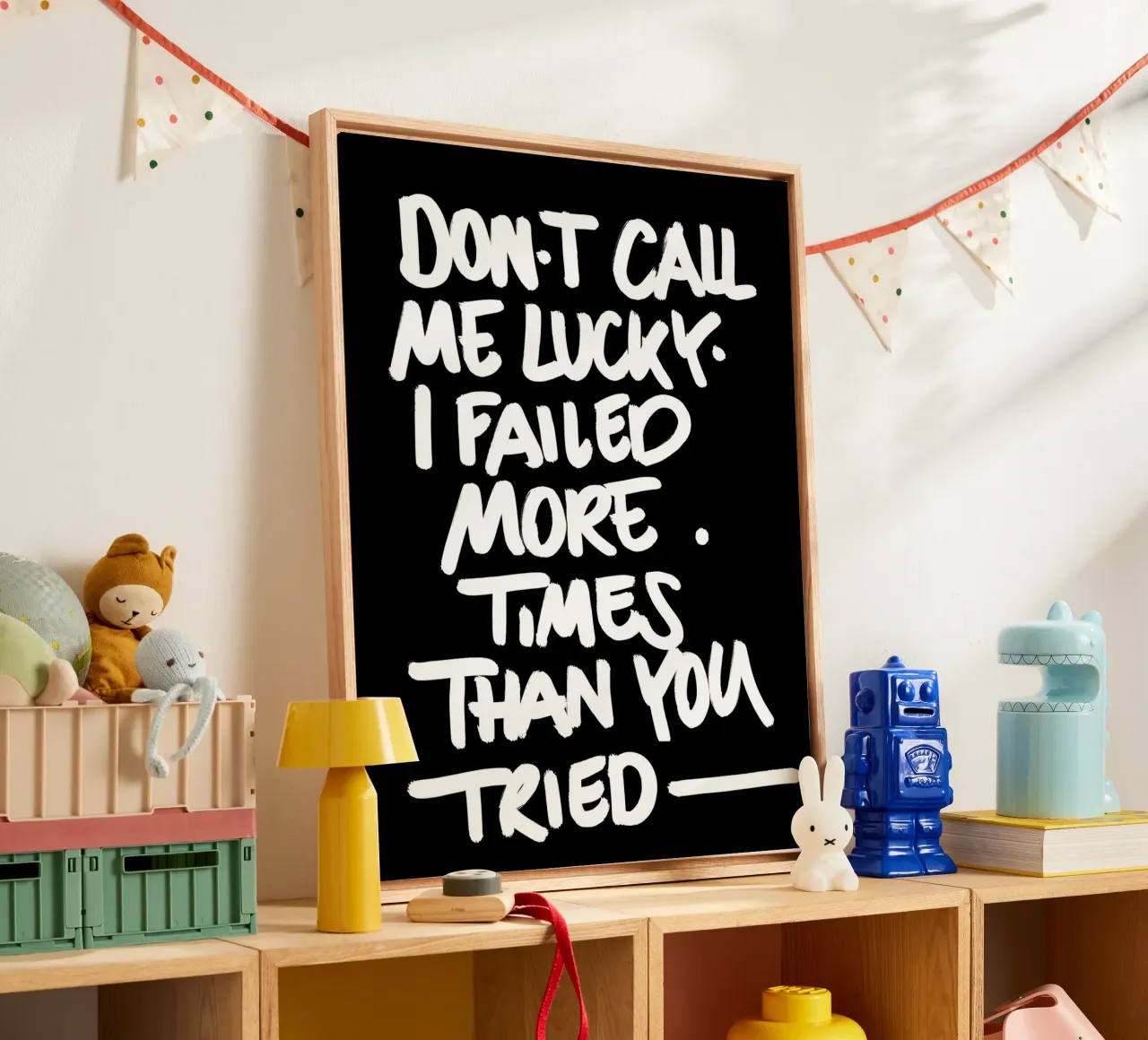 Lucky & failed tela da Type & Tape