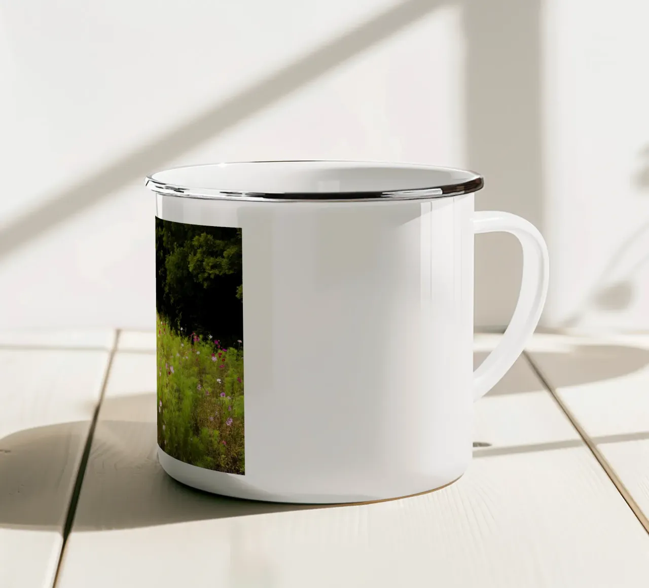 Prato in Provenza tazza in smalto da Simon Koy
