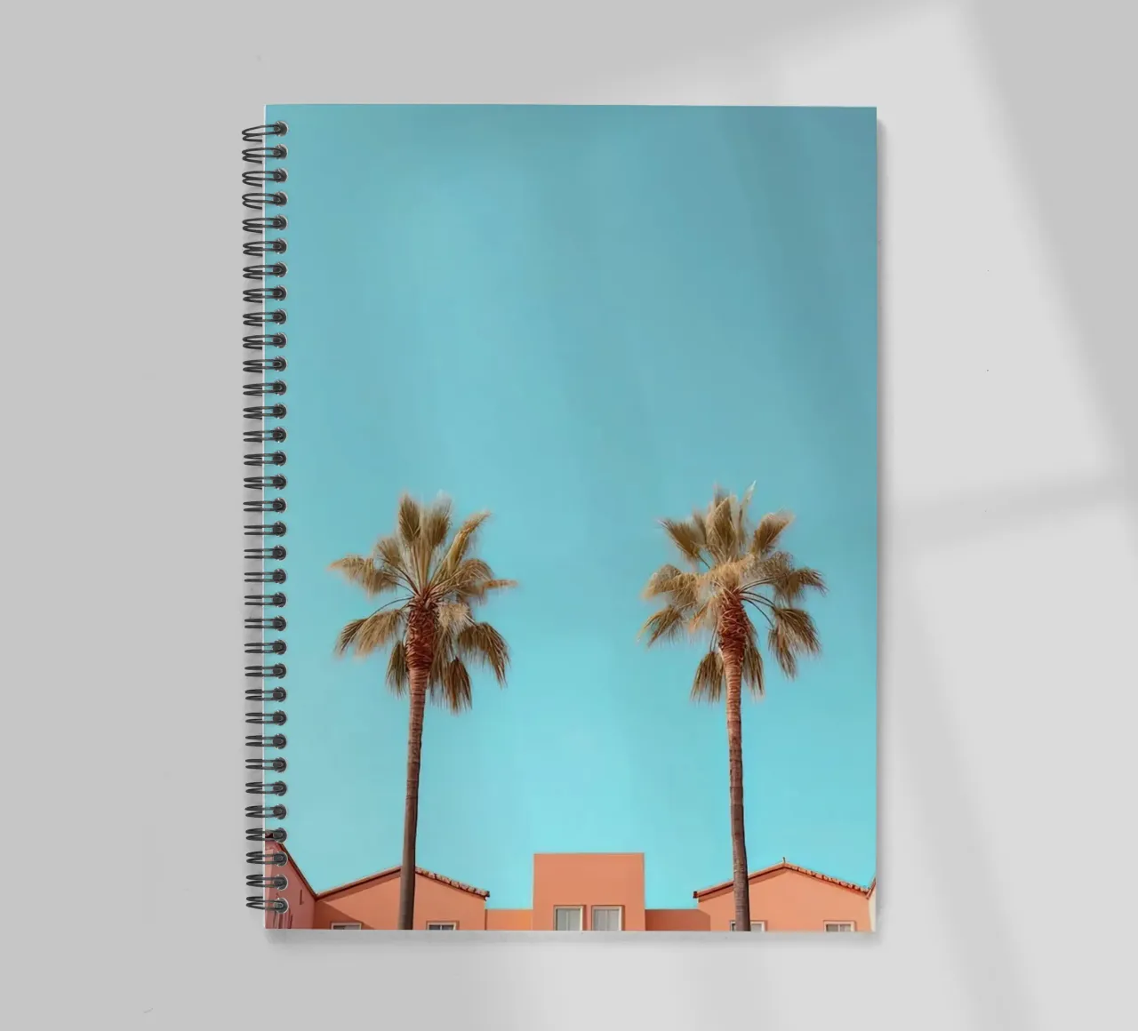 Row Of Pastel Color Houses And Palm Tree On The Beach Summer diario ad anelli da Leonard Barreiro