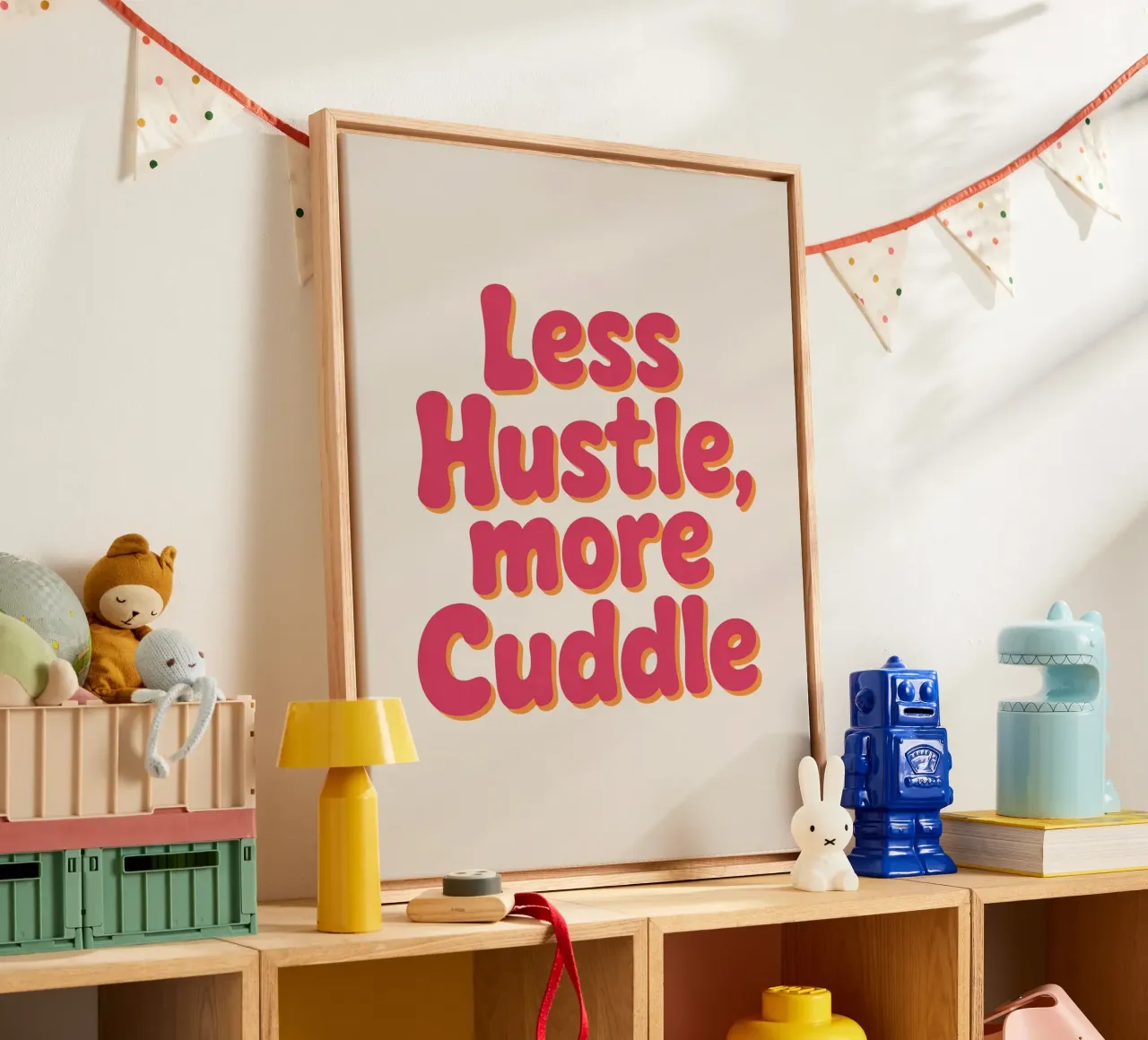 Poster "Less Hustle, More Cuddle" - Tipografia retrò e accogliente tela da logic