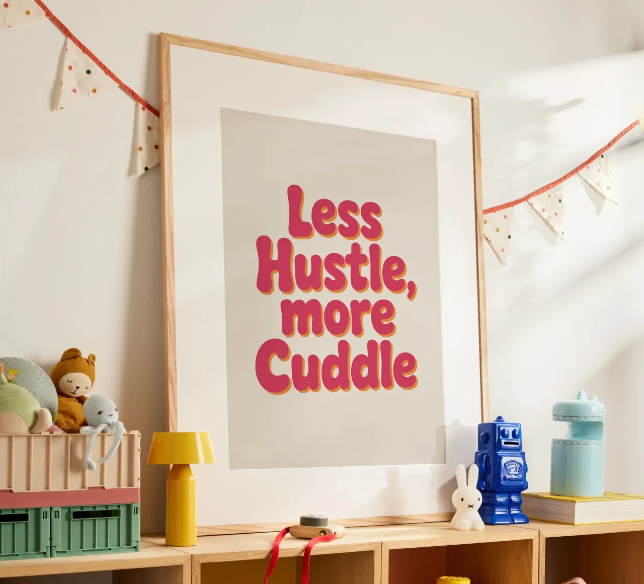 Poster "Less Hustle, More Cuddle" - Tipografia retrò e accogliente carta hahnemühle da logic