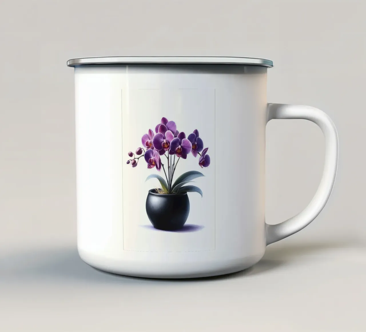 Una singola orchidea viola in un vaso di ceramica nera opaca tazza in smalto da Bloom And Brush