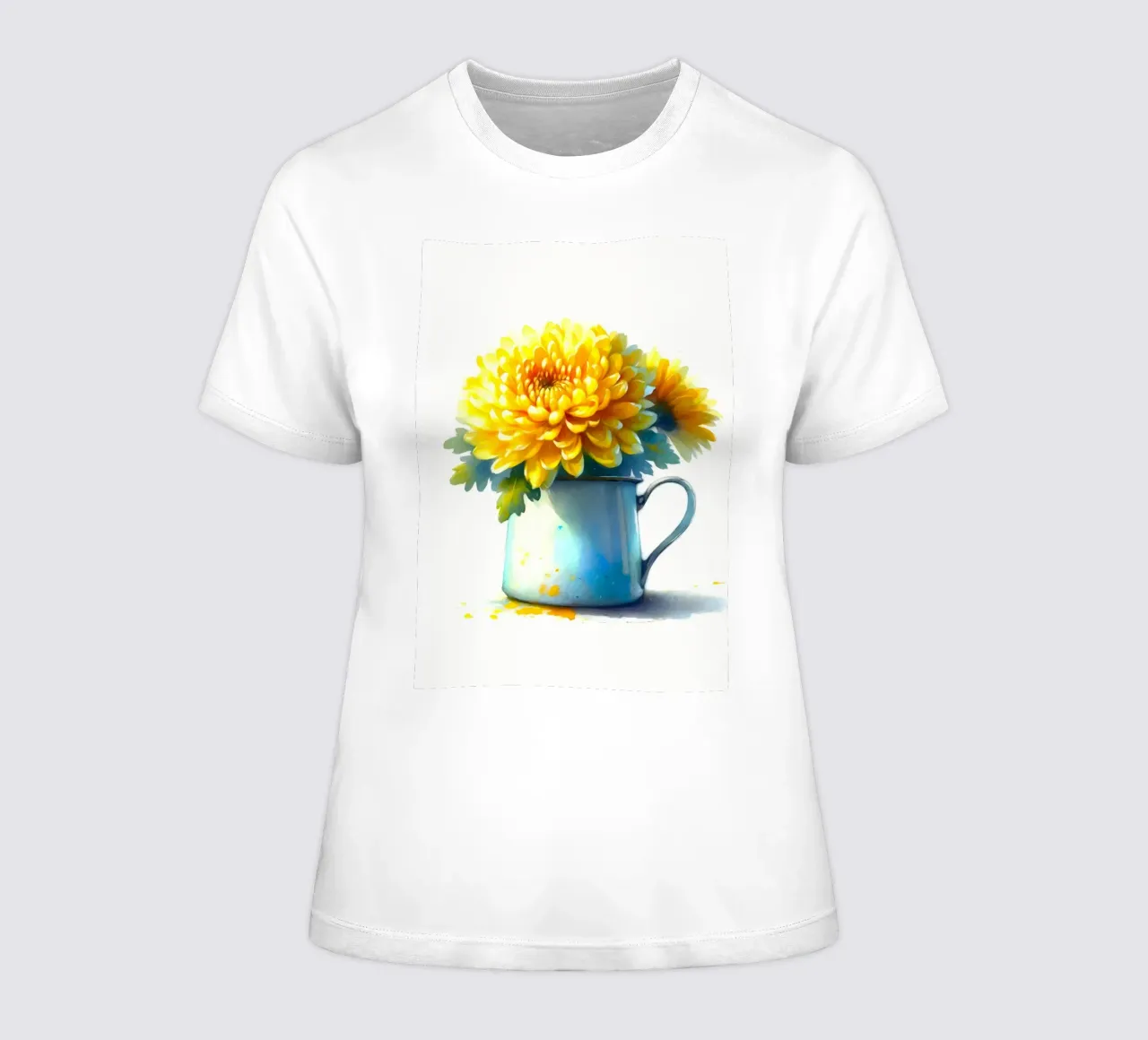 Un seul chrysanthème jaune dans un pichet en émail bleu t-shirt ajusté pour femmes de Bloom And Brush