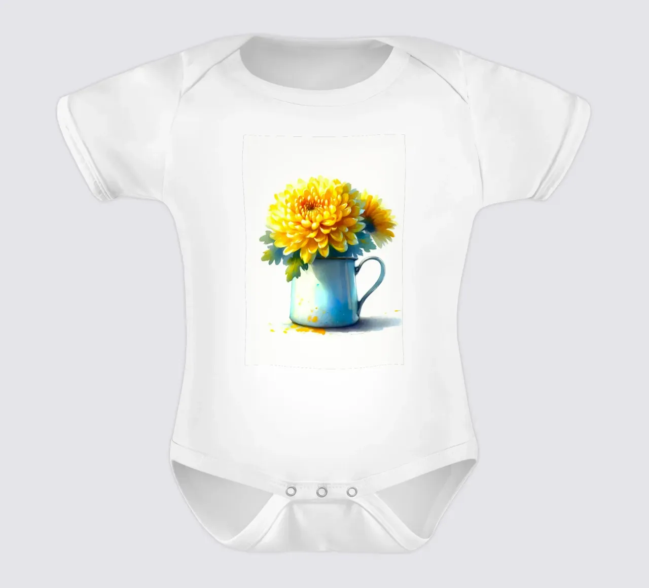 Un singolo crisantemo giallo in una brocca in smalto blu body neonato maniche corte da Bloom And Brush