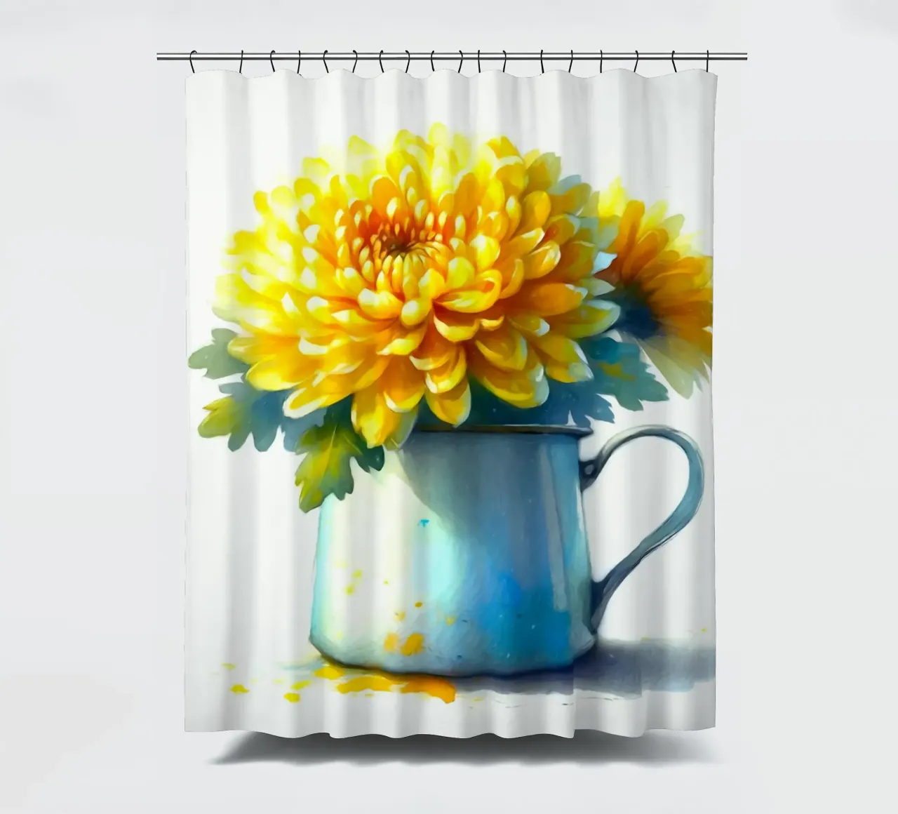 Un singolo crisantemo giallo in una brocca in smalto blu tenda da doccia da Bloom And Brush