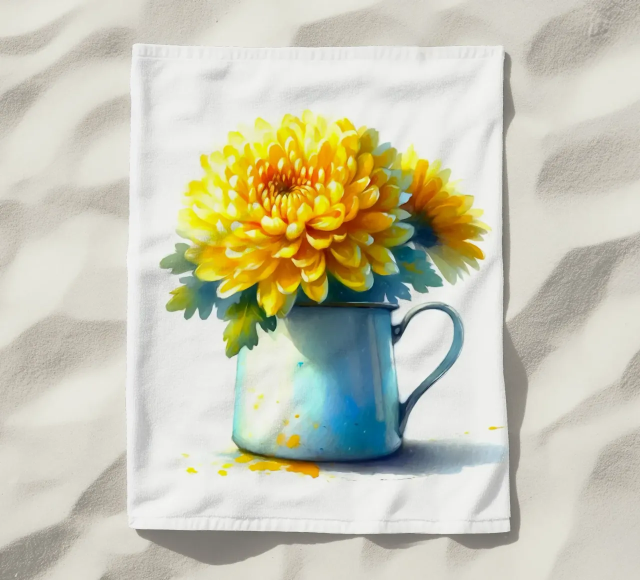 Un singolo crisantemo giallo in una brocca in smalto blu telo mare da Bloom And Brush