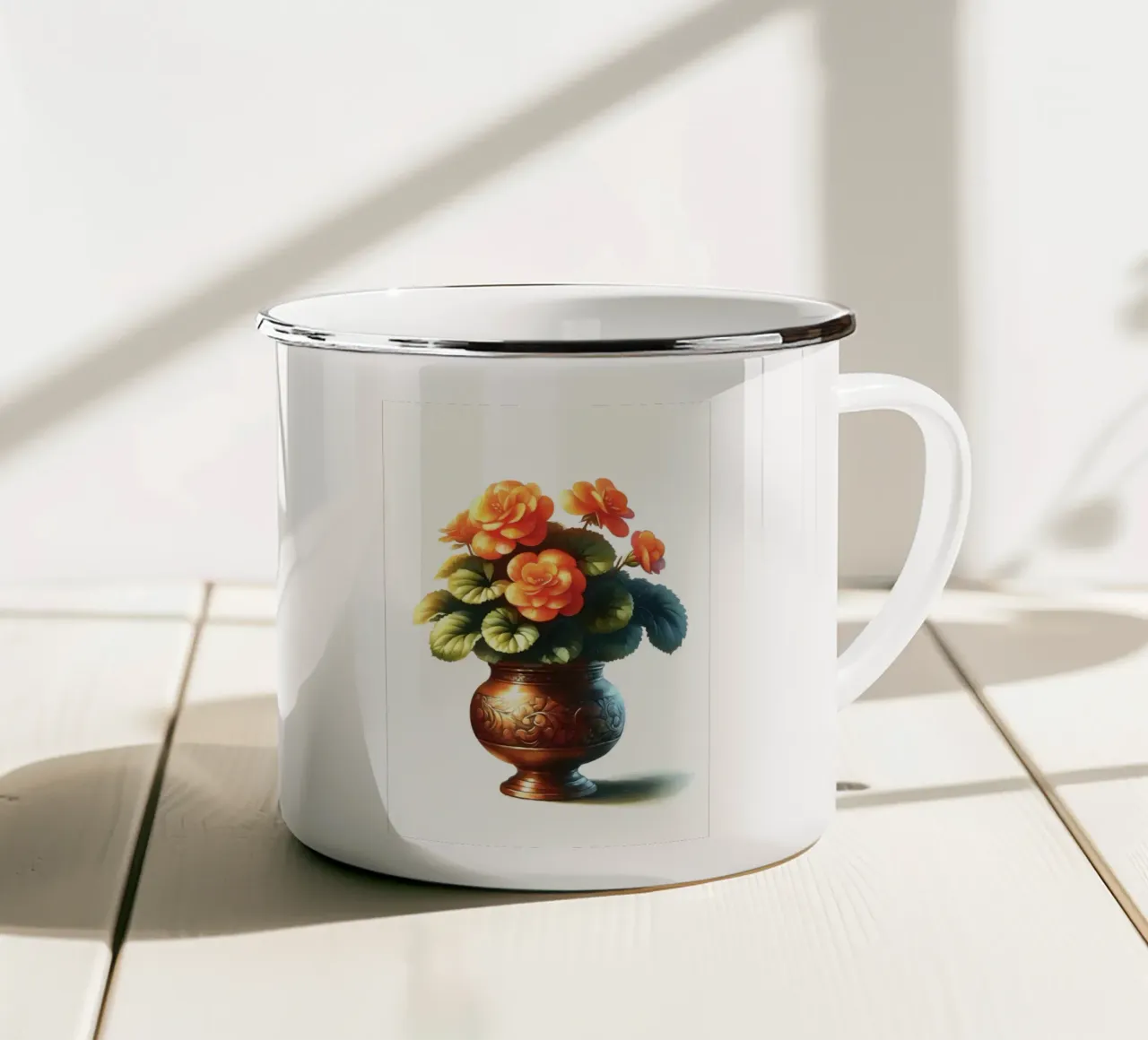 Una singola begonia arancione in un vaso di metallo color rame tazza in smalto da Bloom And Brush