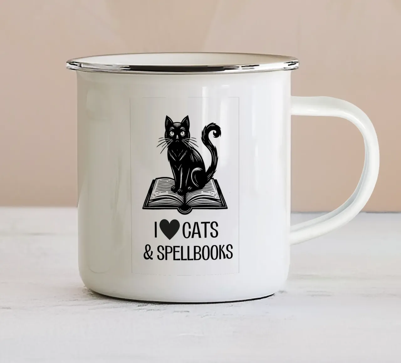 Gatti e libri di incantesimi tazza in smalto da Barbara Wright