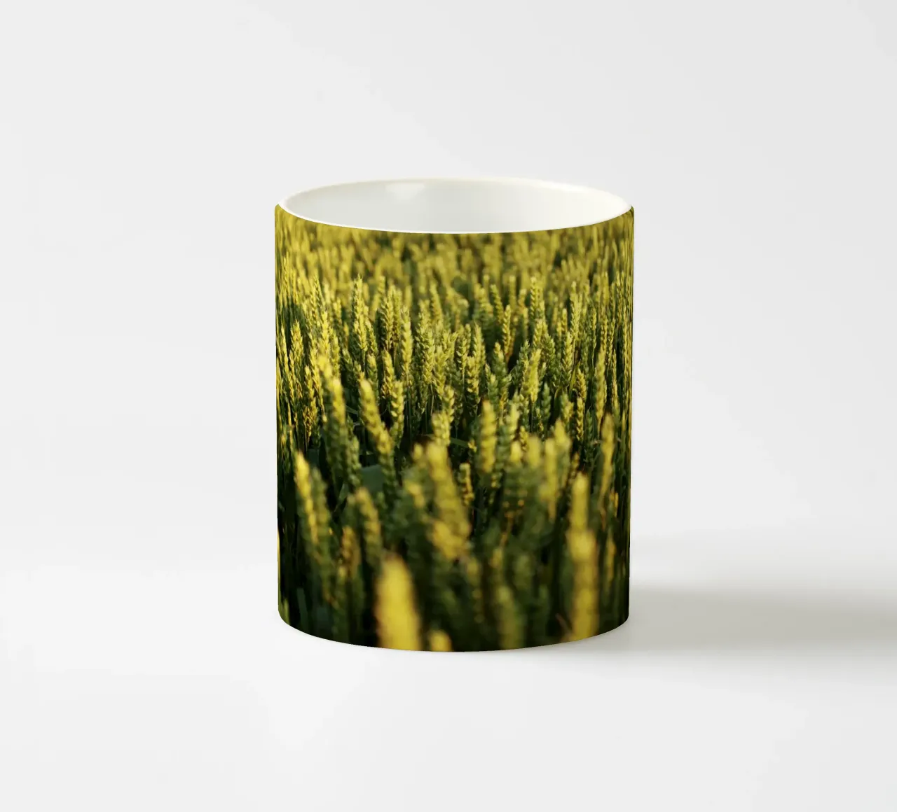 Campo di grano in Baviera tazza in ceramica da Simon Koy