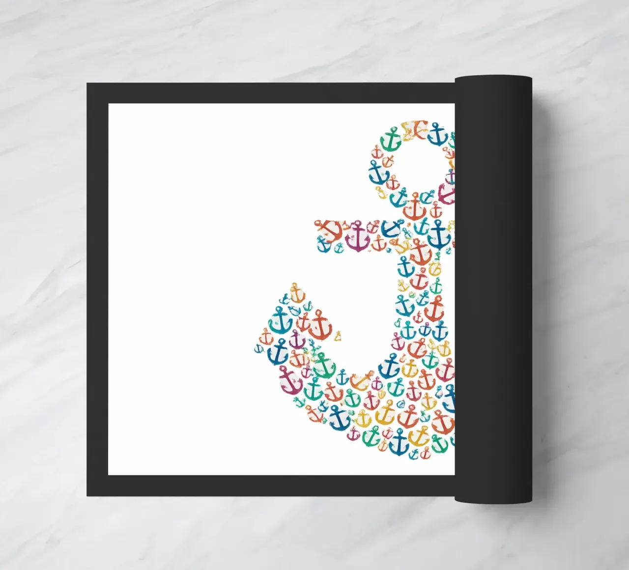 Mosaico di ancore colorate - simbolo marittimo in un design creativo zerbino da Fies&Fein
