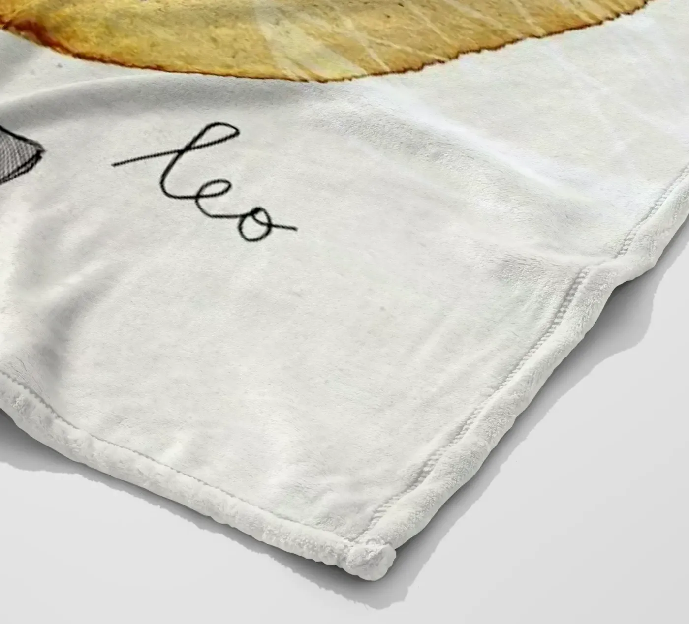 Löwe fleece blanket by Ekaterina Koroleva