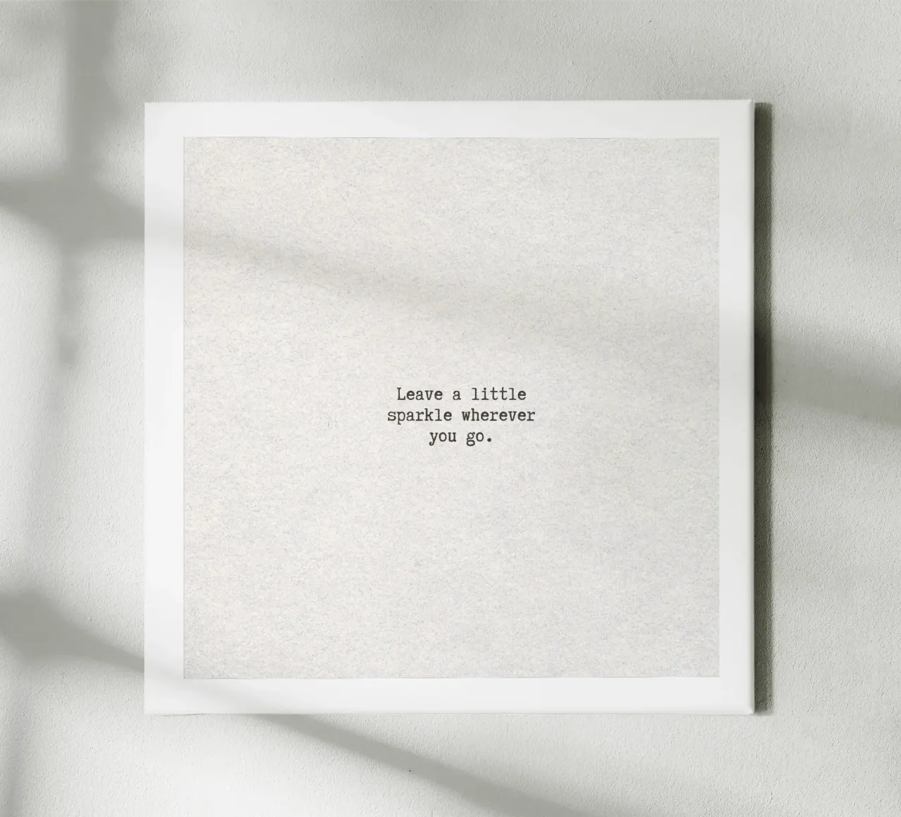 Leave a little spark tela da PurePeachStudio