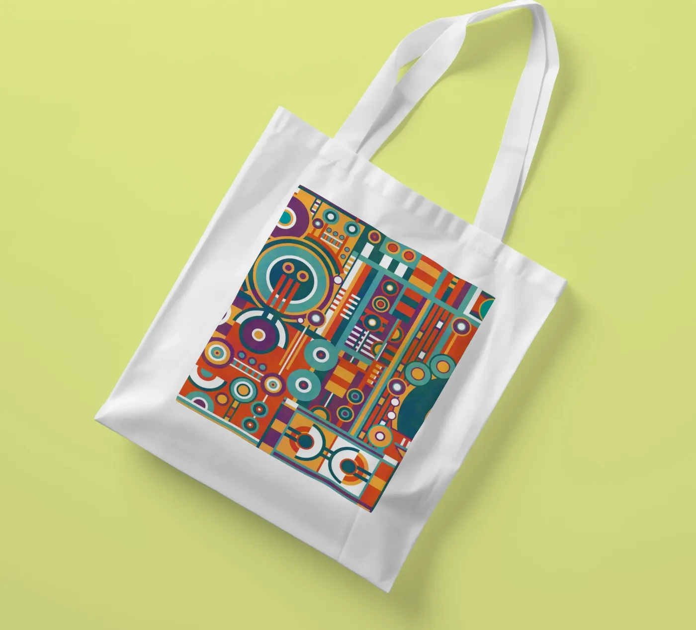 Circular tote bag by shellybremmer