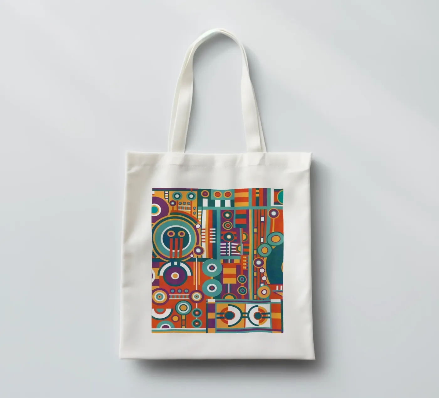 Circular tote bag by shellybremmer