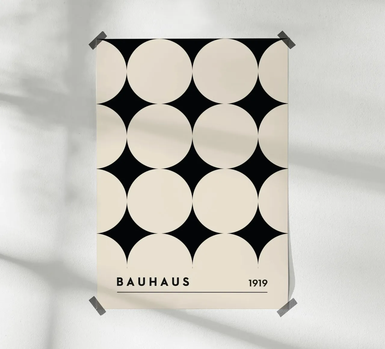 Bauhaus Circle Pattern, Minimalist Geometric Art Print hahnemühle by Bakara