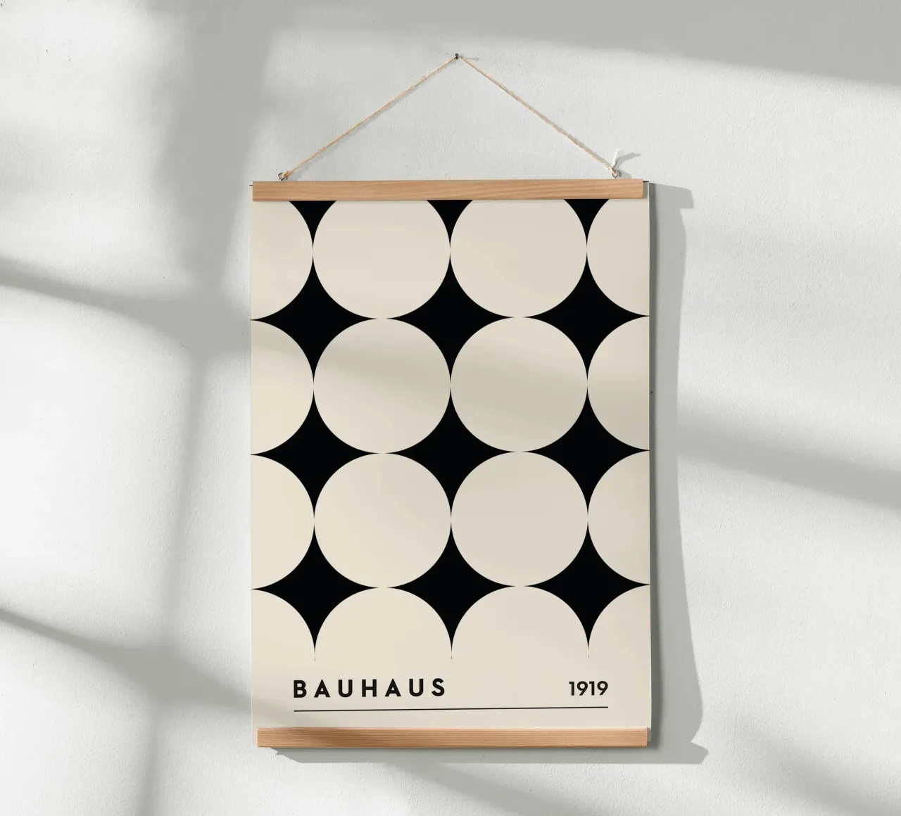 Bauhaus Circle Pattern, Minimalist Geometric Art Print hahnemühle by Bakara
