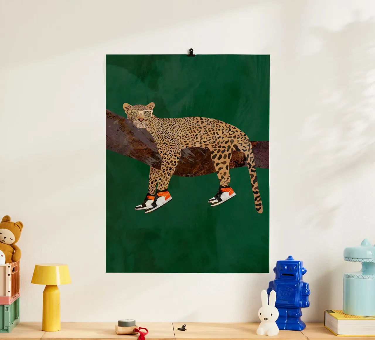 Lazy leopard in sneakers poster da SarahManovski