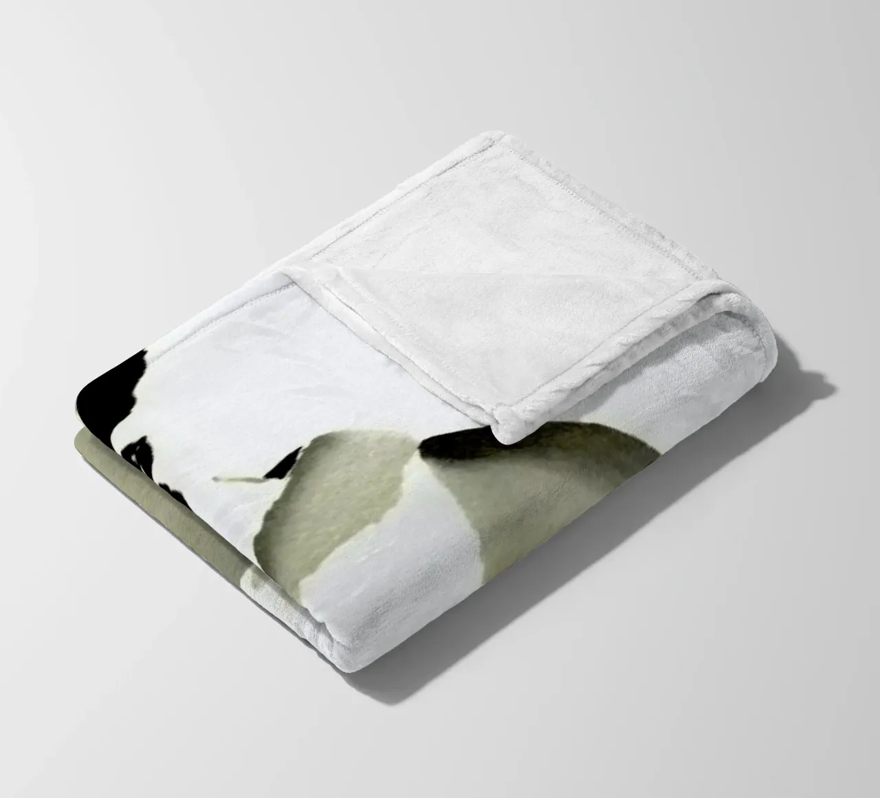 Silhouette coperta in pile da Ekaterina Koroleva