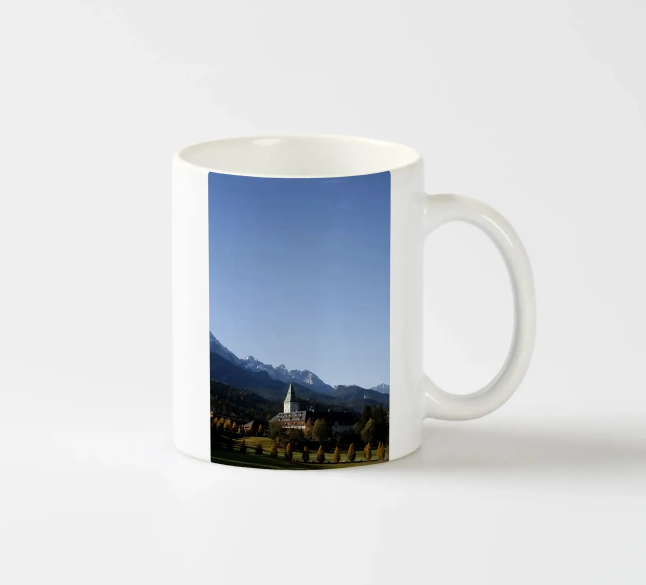 Castello di elmau, Alpi tazza in ceramica da Simon Koy