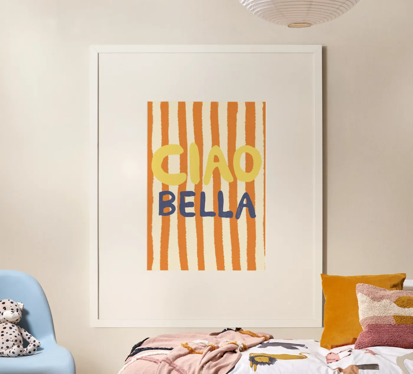 Ciao Bella Orange Poster mit Holzrahmen von Studio Dolci