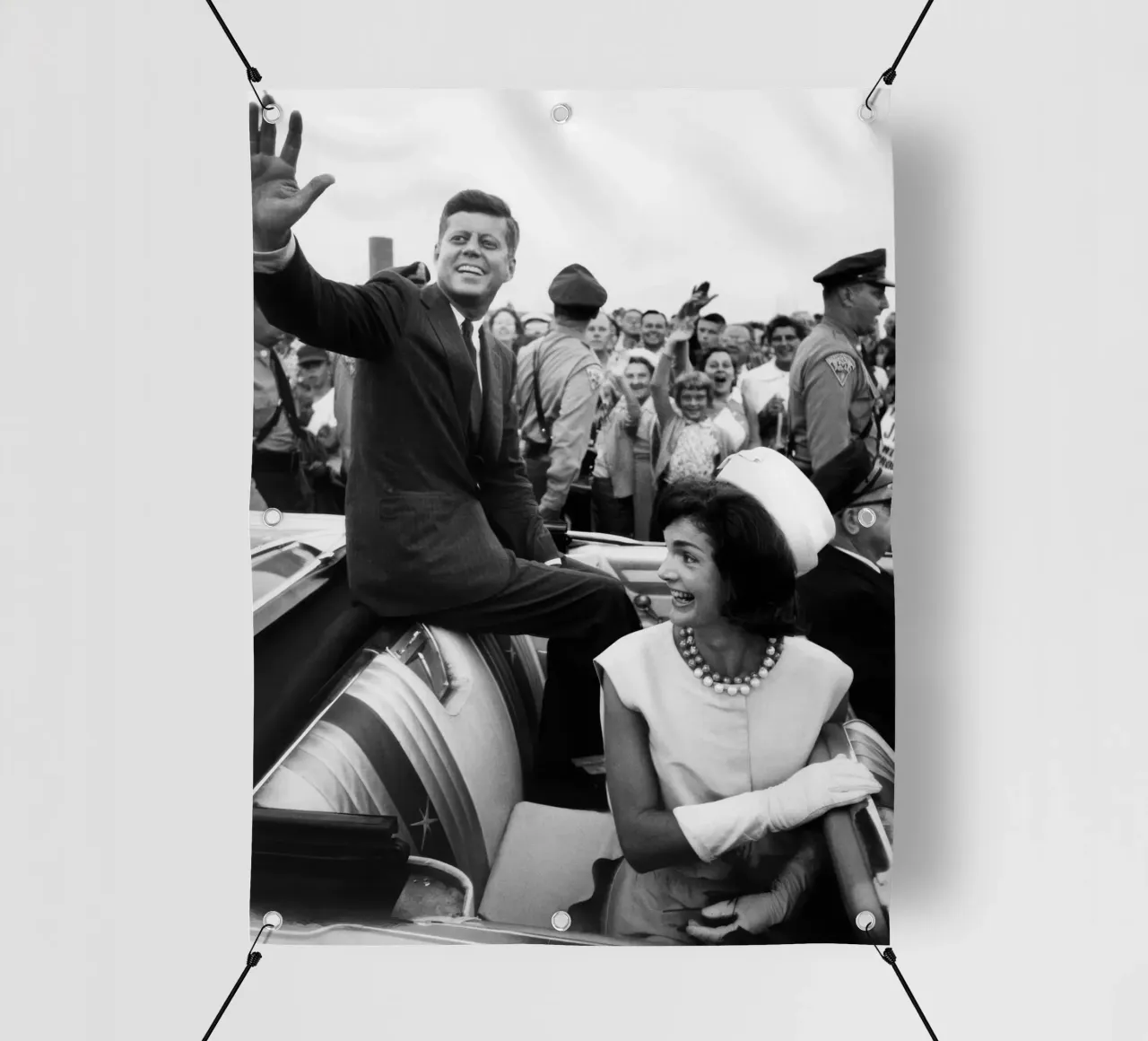 Les Kennedy font un signe de la main depuis une décapotable (1960) bâche pvc de vintgeseyn