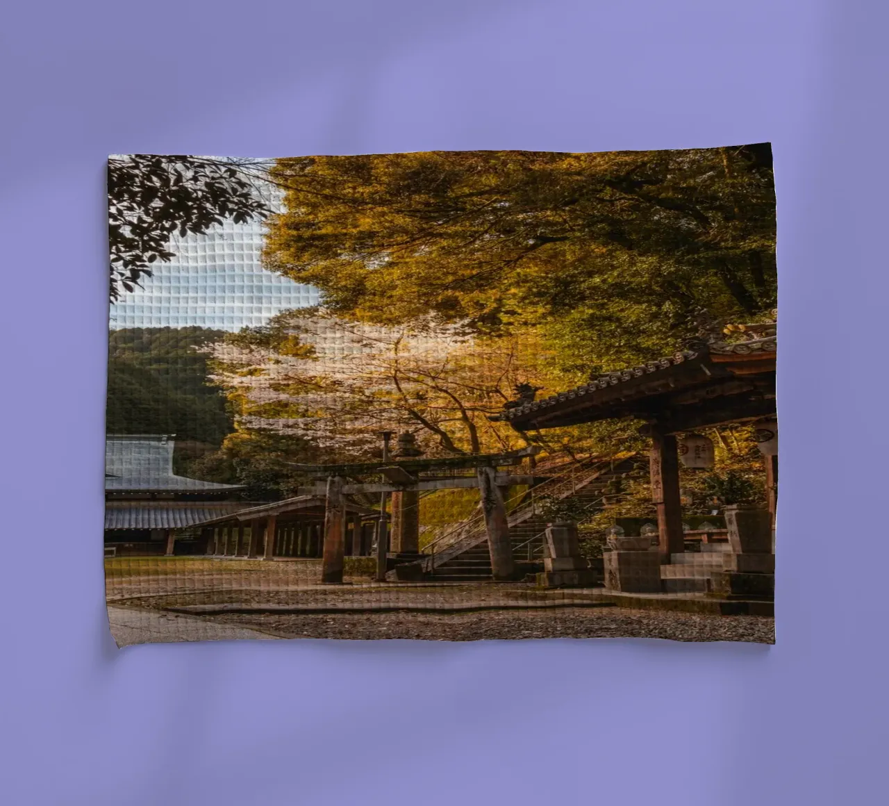 Tempio della foresta a Shikoku, Giappone canovaccio da cucina da Marcel Bisig