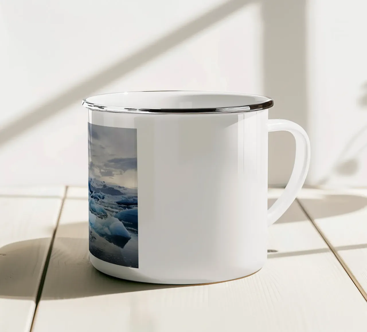 Ghiacciaio Islanda tazza in smalto da Simon Koy