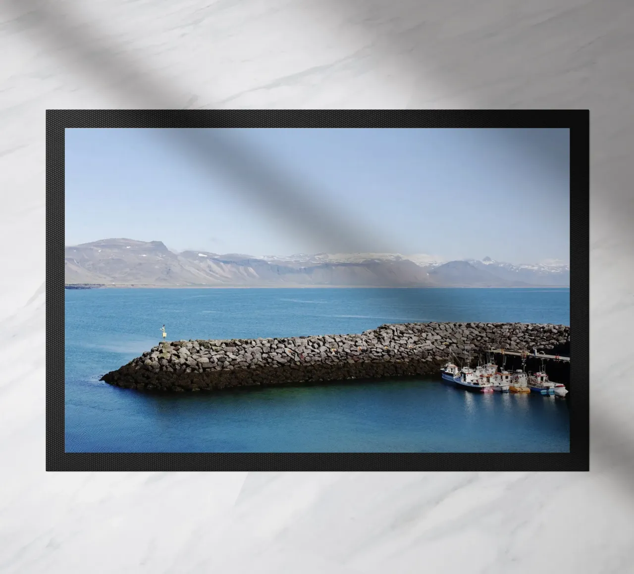 Boote in eiland deurmat van fotokunst