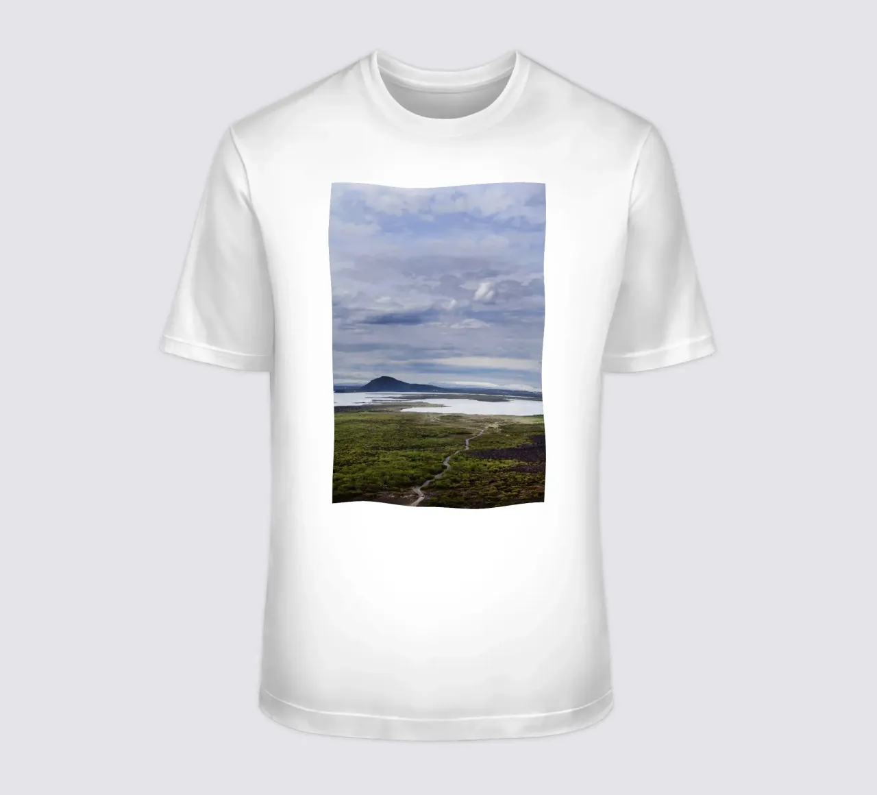 Strada in Islanda t-shirt da Simon Koy