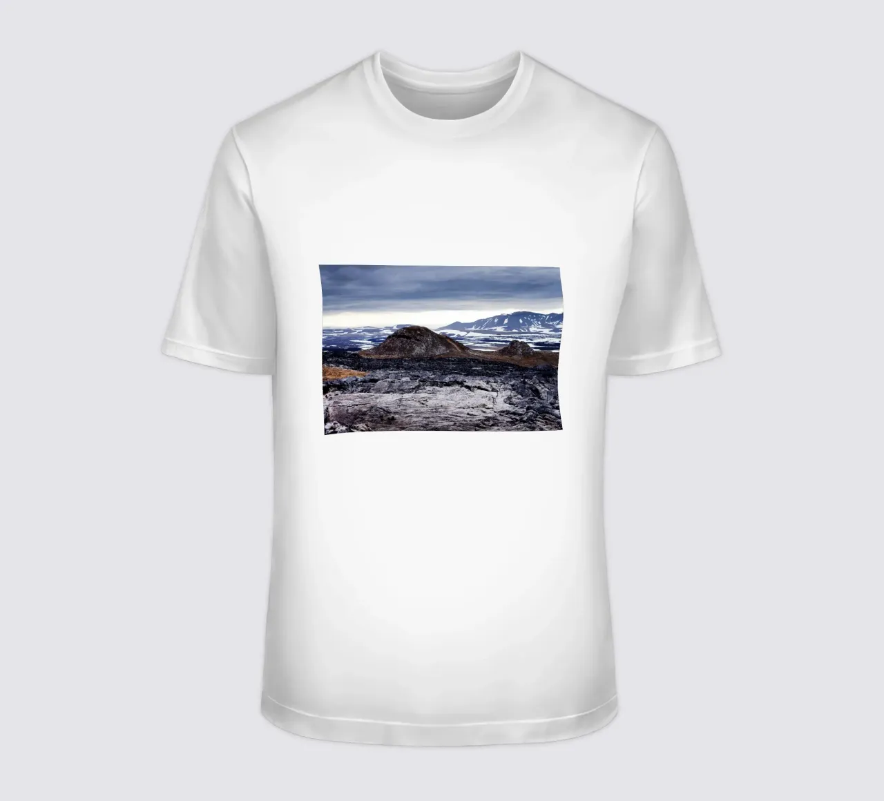 Vulkan in Island t-shirt da fotokunst