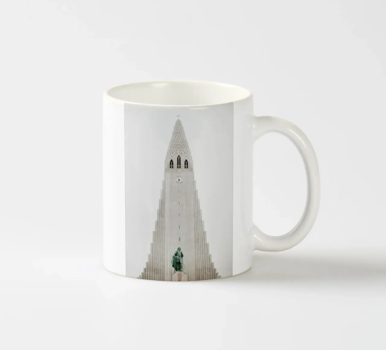 Chiesa in Islanda tazza in ceramica da Simon Koy
