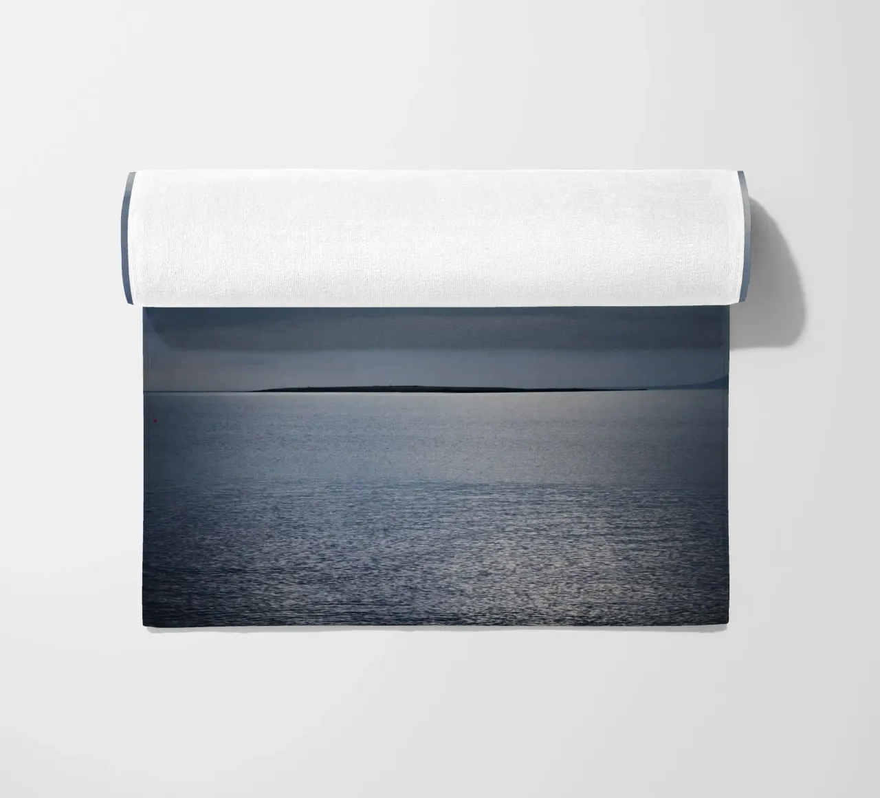 Amore in Islanda telo mare da Simon Koy