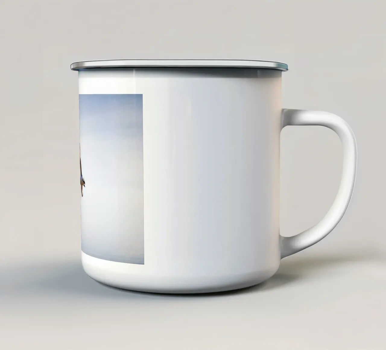 Gabbiano in Islanda tazza in smalto da Simon Koy