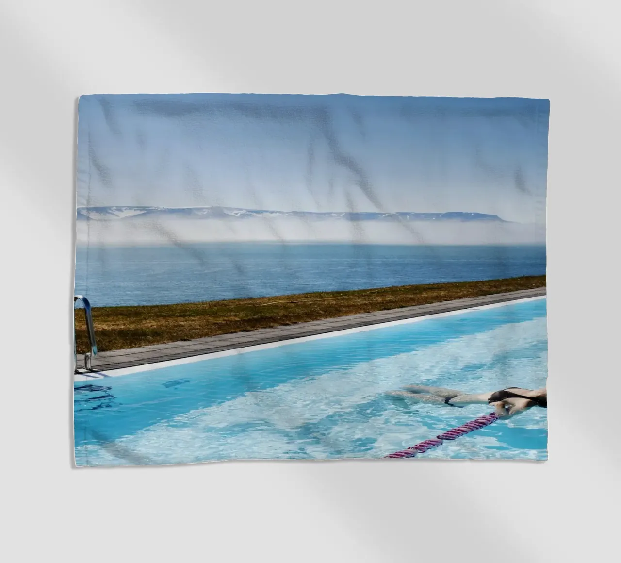 Piscina all'aperto in Islanda telo mare da Simon Koy