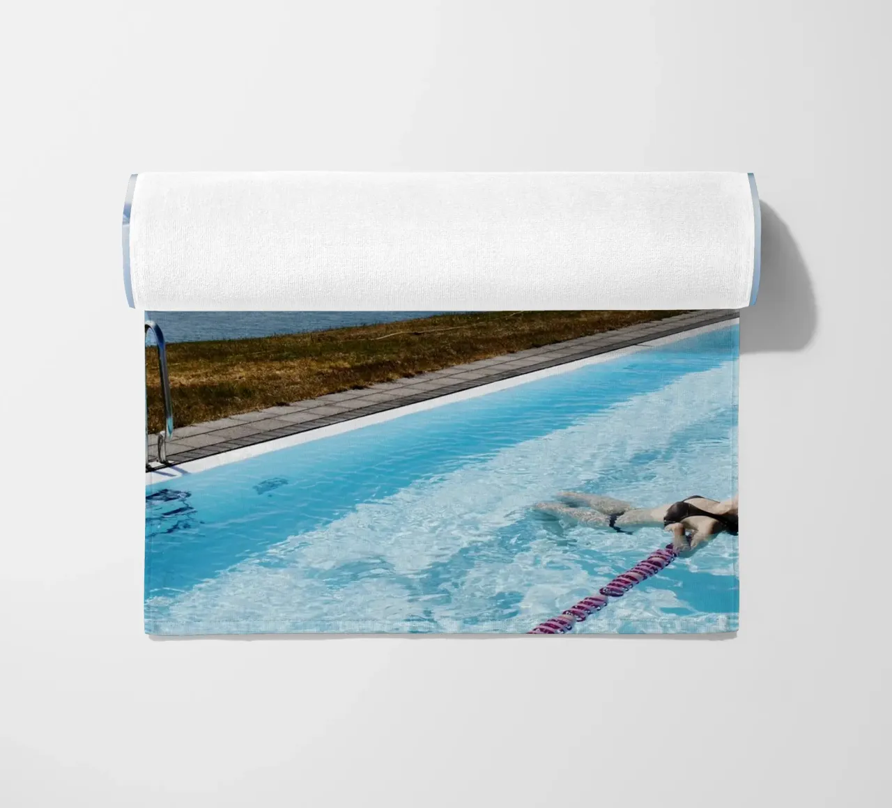 Piscina all'aperto in Islanda telo mare da Simon Koy