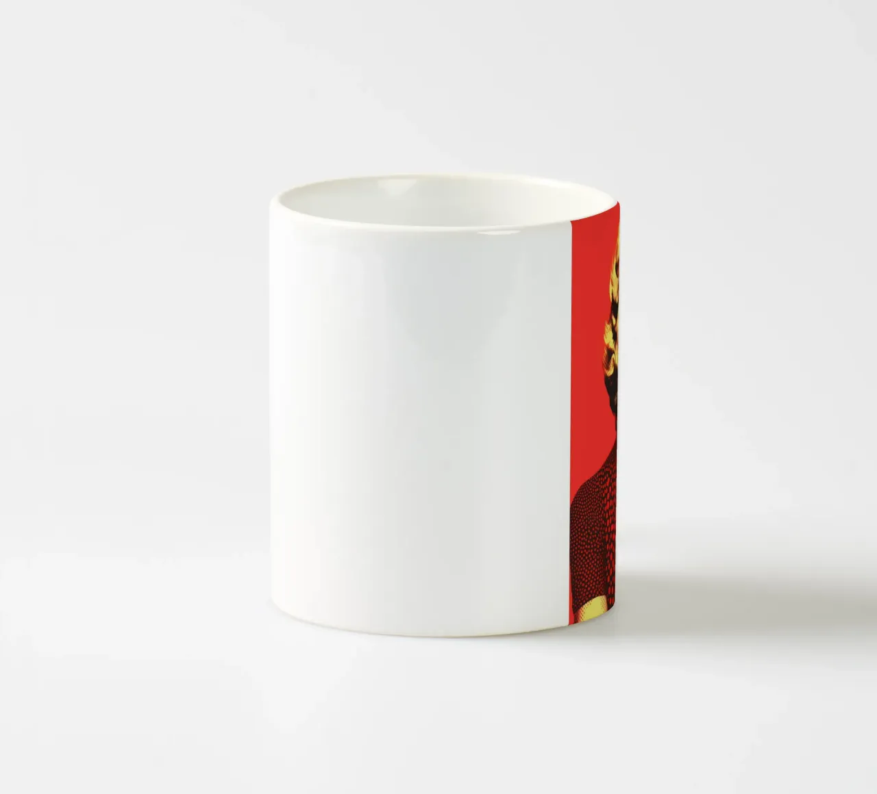 Marilyn Monroe in red and yellow | Nostalgic halftone print ceramic mug by Autofocus