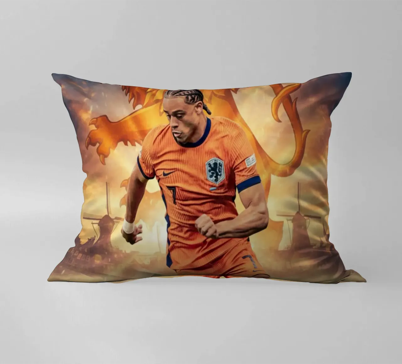 Xavi Simons Orgoglio olandese cuscino da Lembayung art