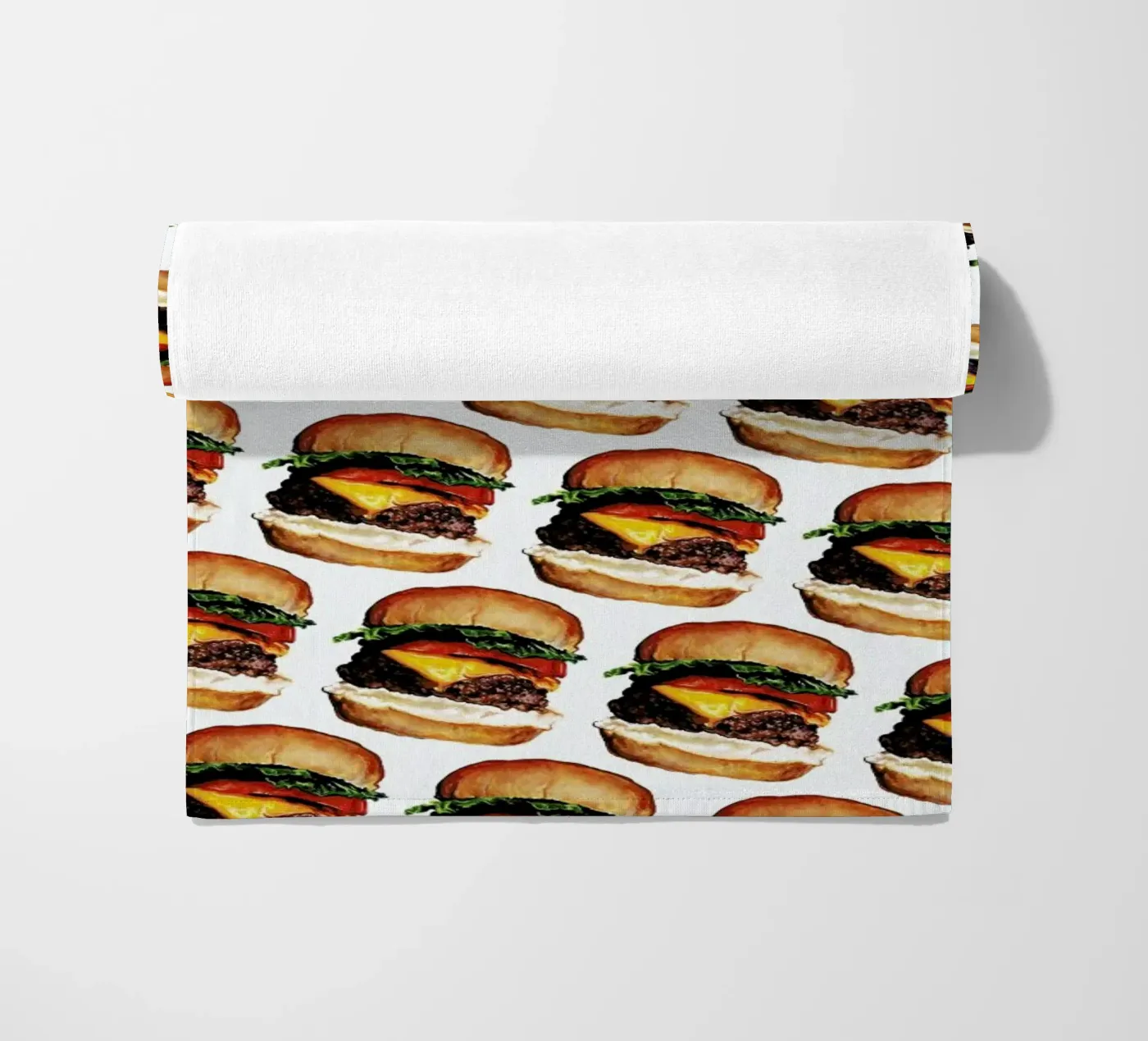 Cheeseburger Pattern Strandtuch von Kelly Gilleran