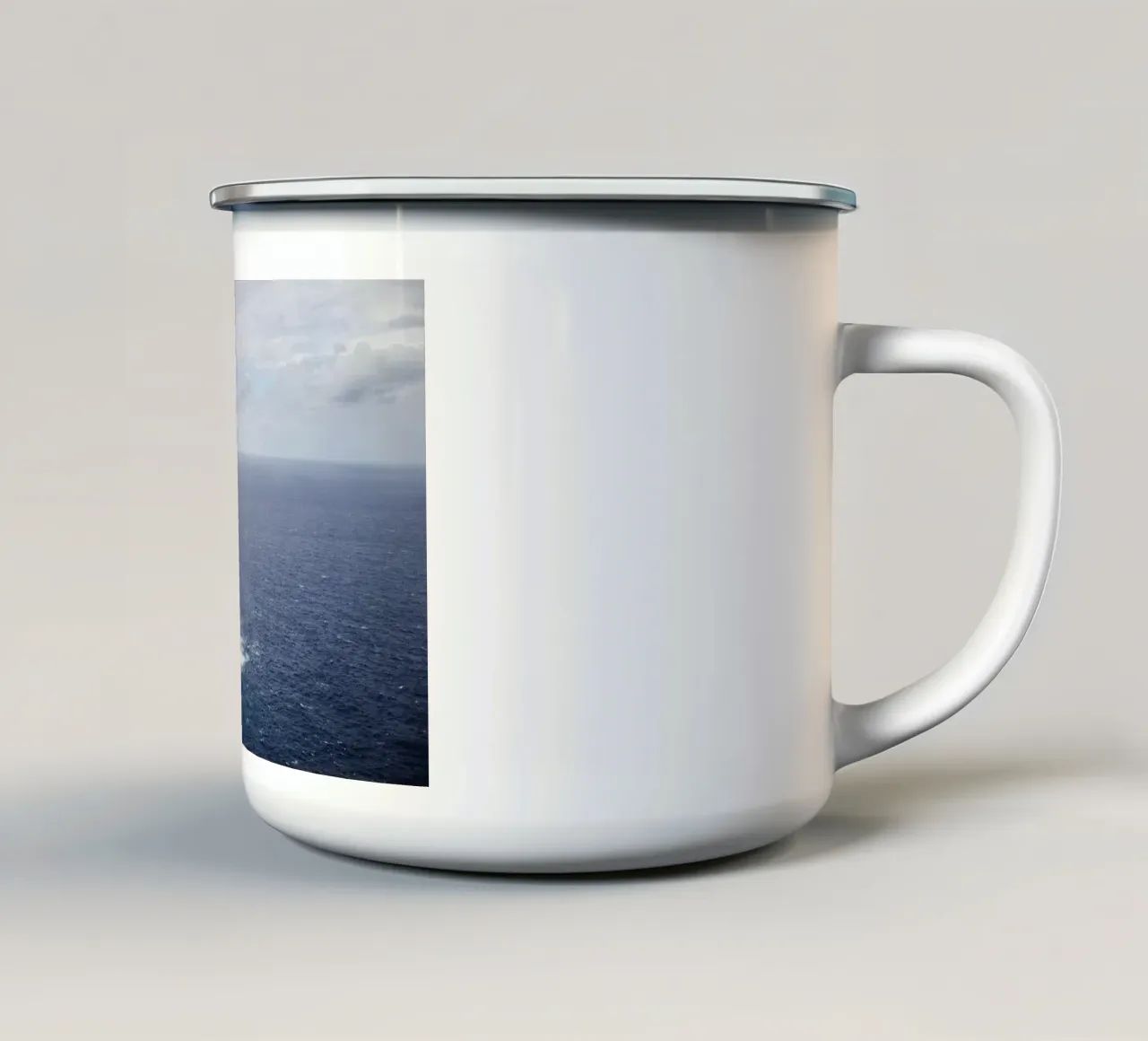 Cap Formentor, Maiorca tazza in smalto da Simon Koy