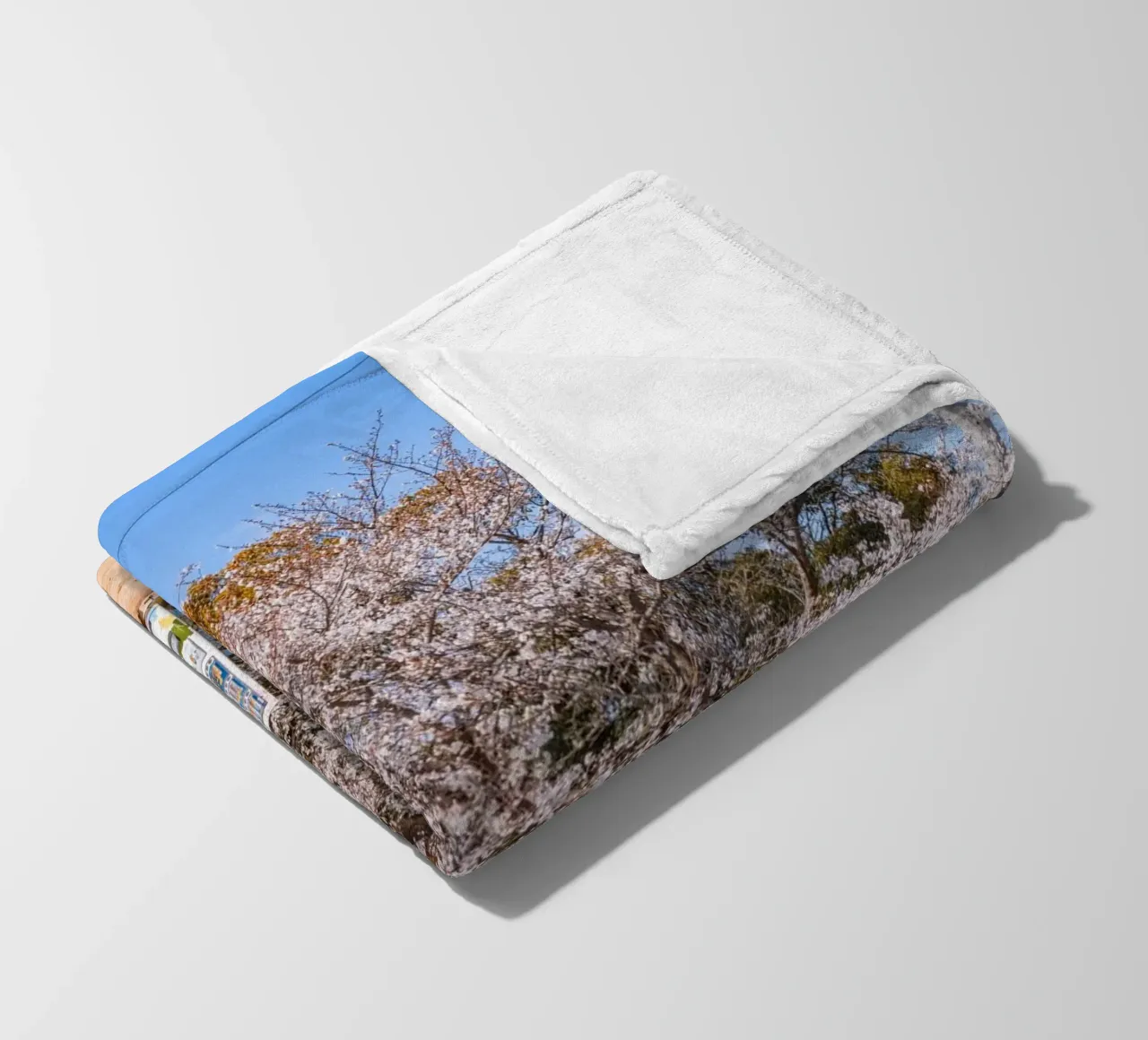 Distributore automatico di templi giapponesi coperta in pile da Marcel Bisig