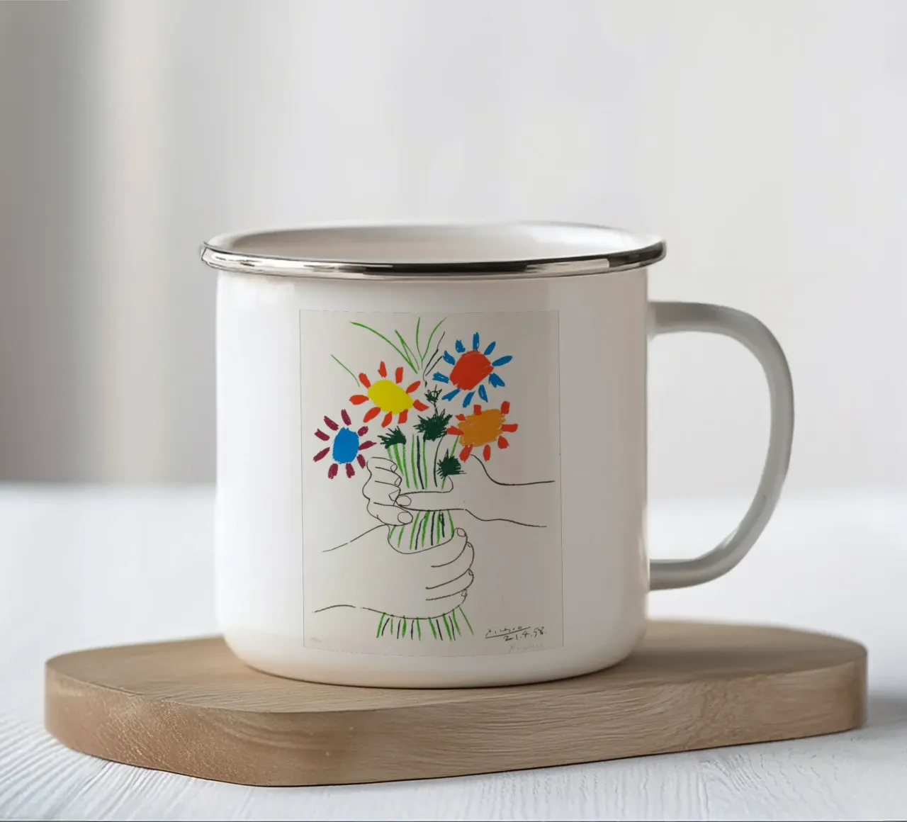 due mani che tengono un fiore di Picasso tazza in smalto da eternal nino