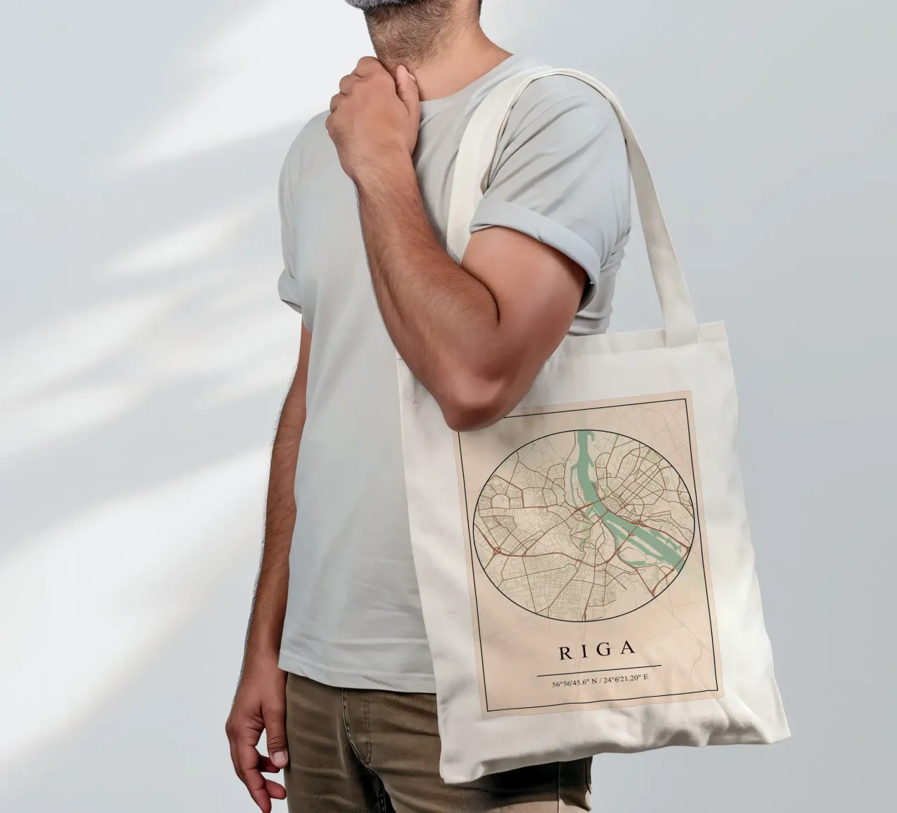 RIGA borsa in juta da mesa
