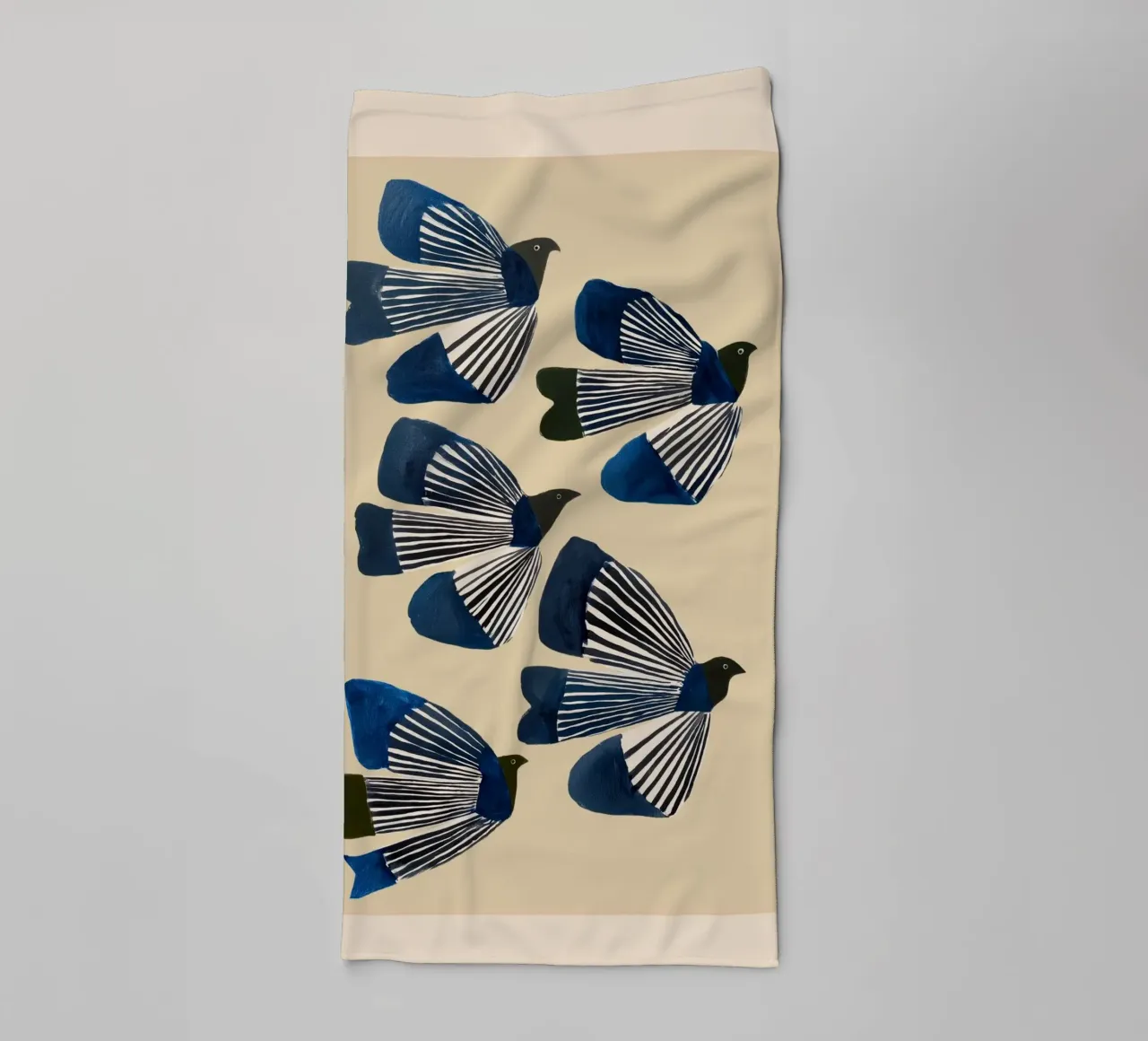 Birds in Flight asciugamano da bagno da cityart