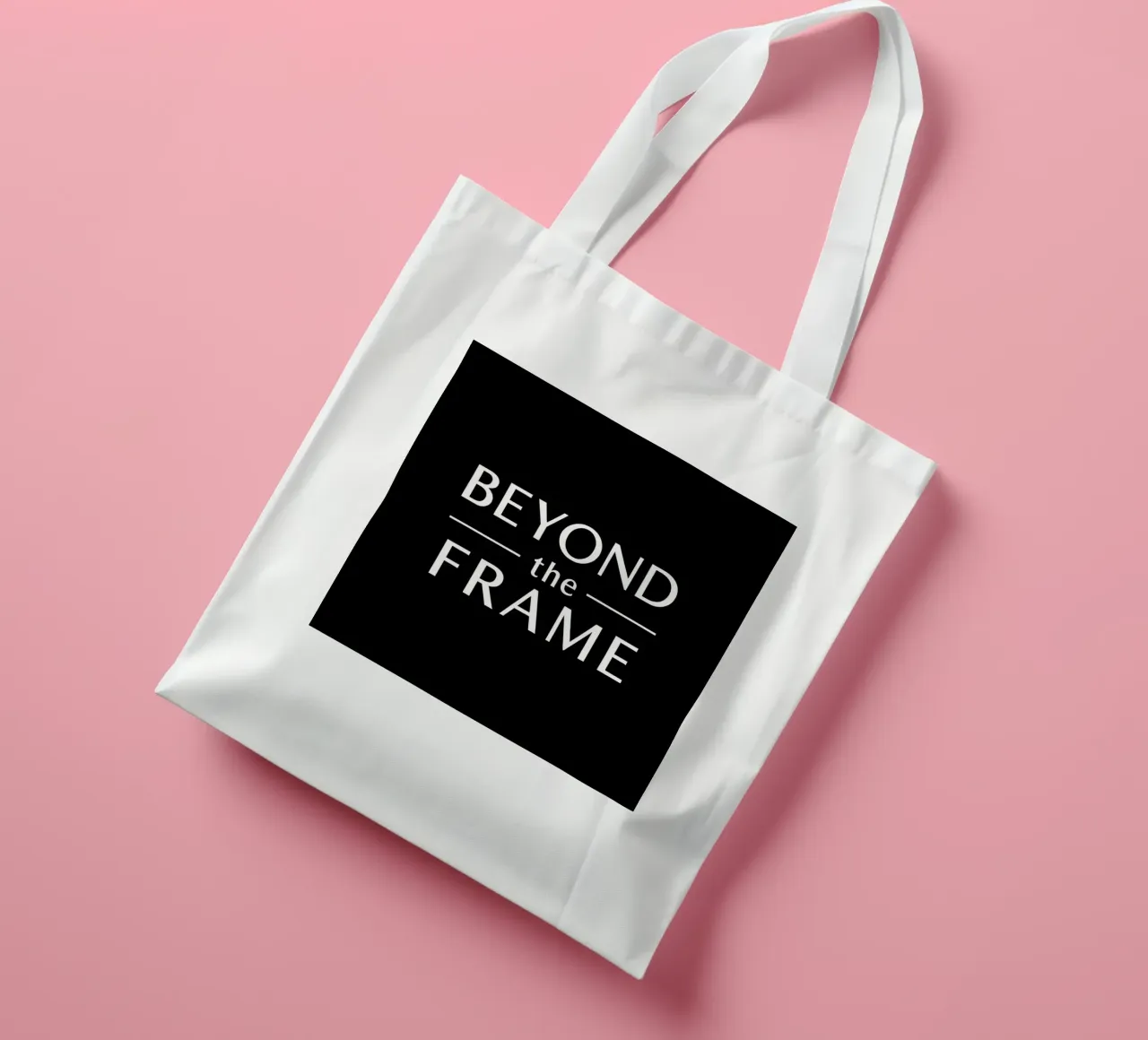 BEYOND THE FRAME borsa in juta da Einfach Uebel
