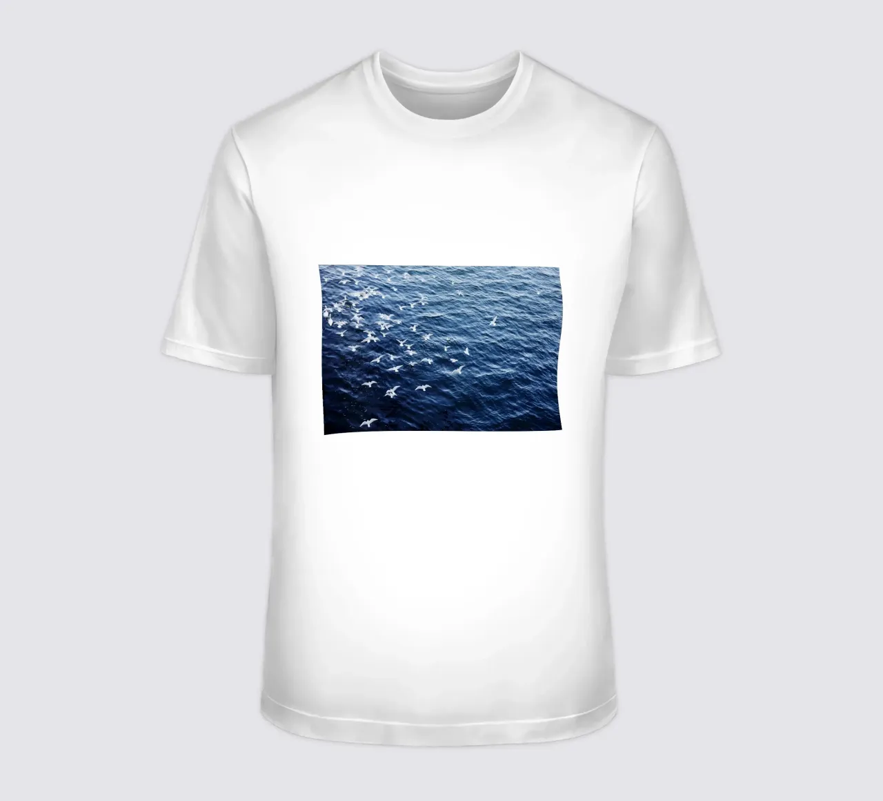 Zeemeeuwen in Wenen (Oostenrijk) t-shirt van Simon Koy